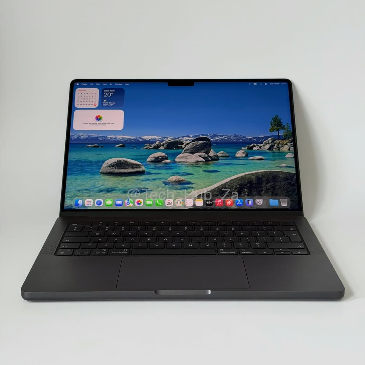 14” MacBook Pro M4 Nov 2024 Space Black - Image 1