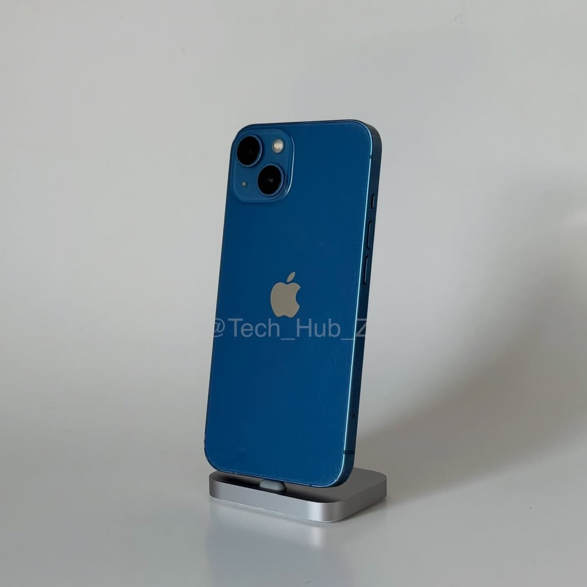 iPhone 13 128GB Blue Blue - Image 1