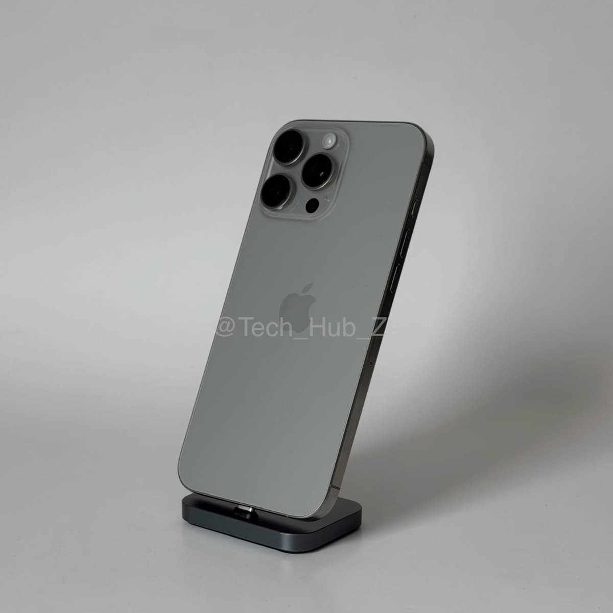 iPhone 16 Pro Max 1TB Natural Titanium Natural Titanium - Image 1