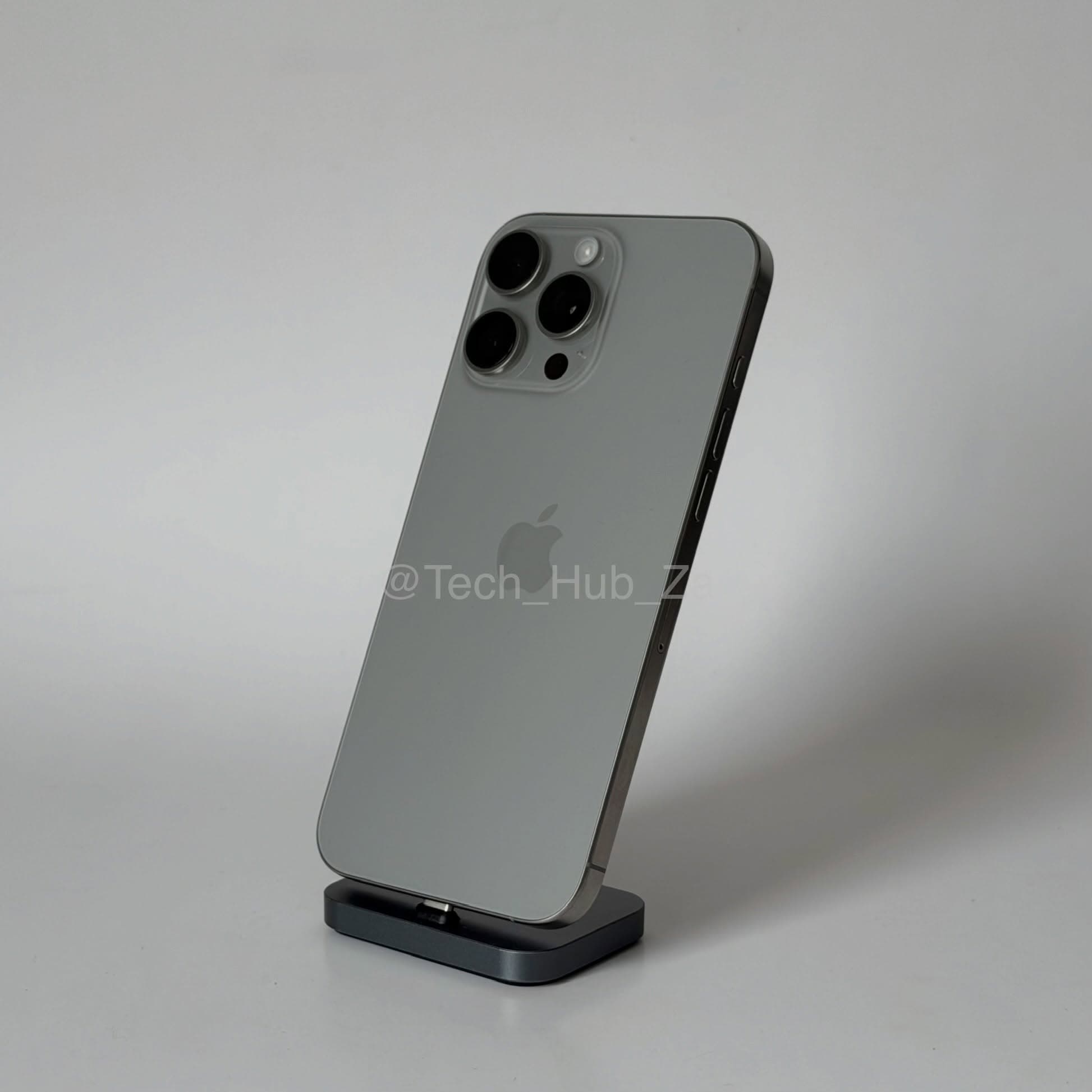 iPhone 16 Pro Max 1TB Natural Titanium Natural Titanium