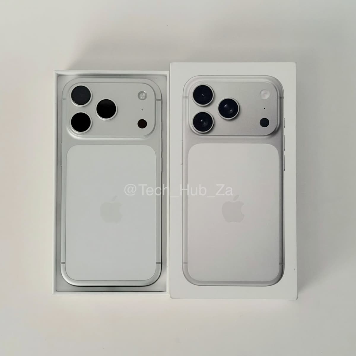 iPhone 17 Pro 256GB Silver - Image 1