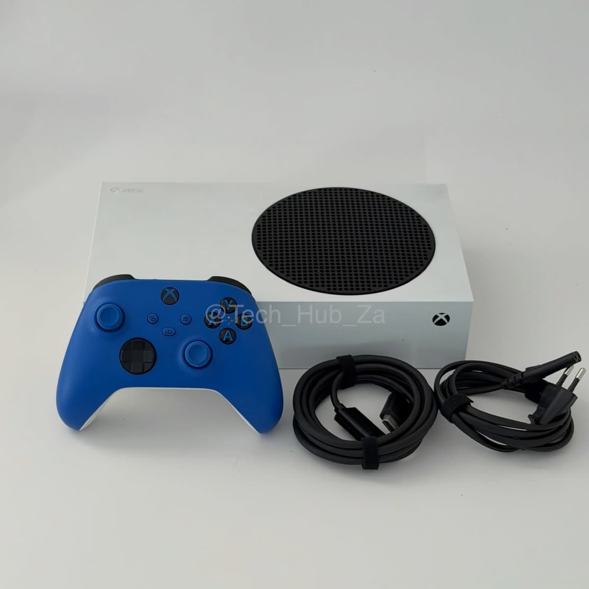 Xbox Series S 512GB with Controller N/A - Image 1