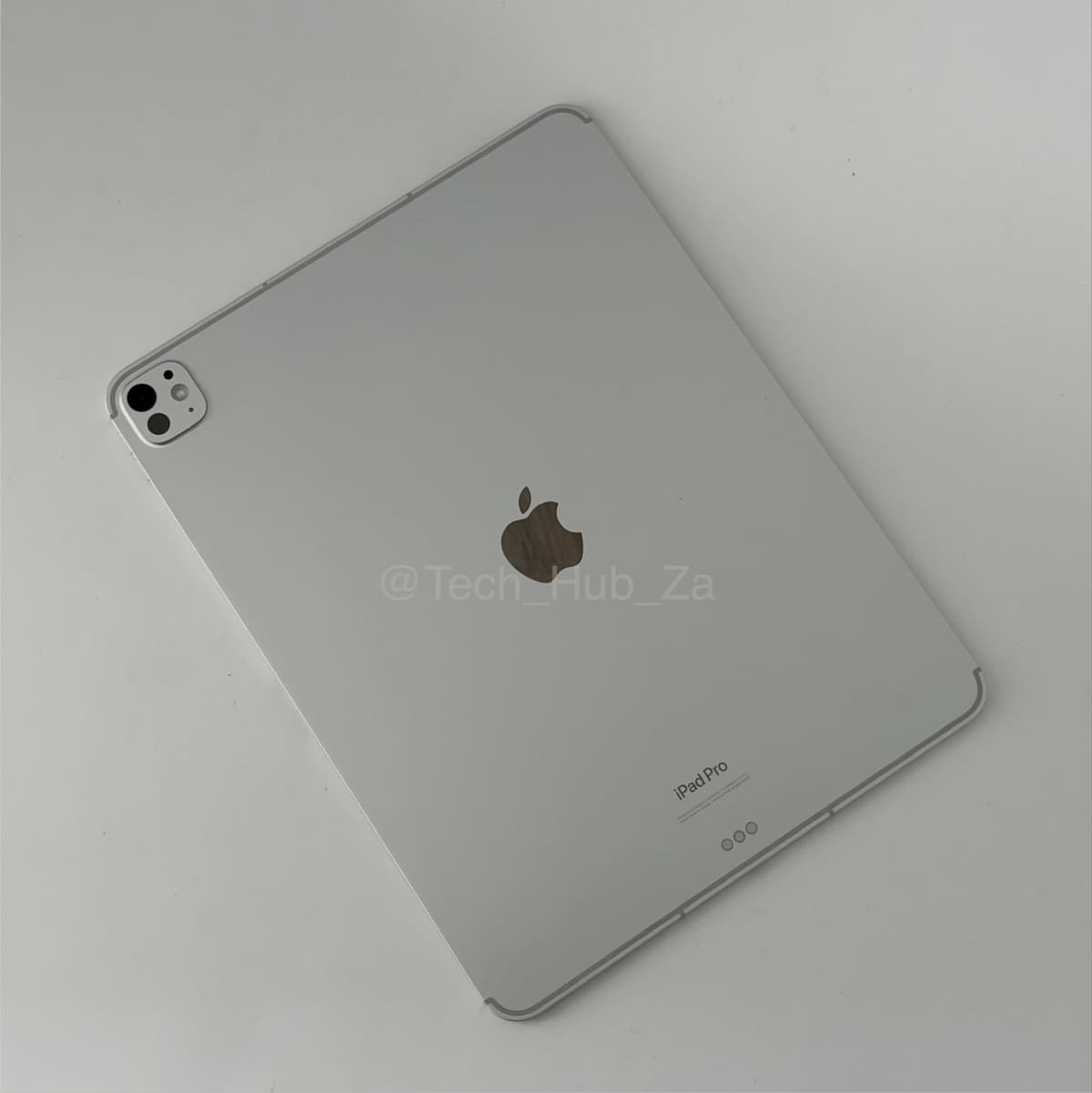 13” iPad Pro M4 512GB Silver - Image 1