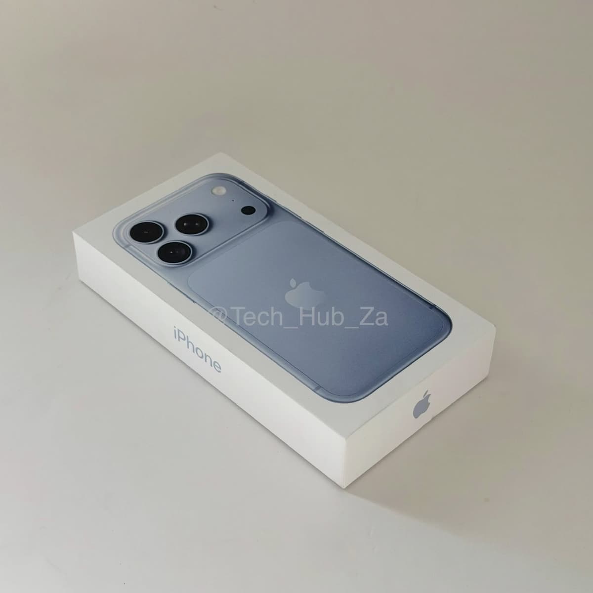 iPhone 18 Pro 256GB Glacier N/A - Image 1