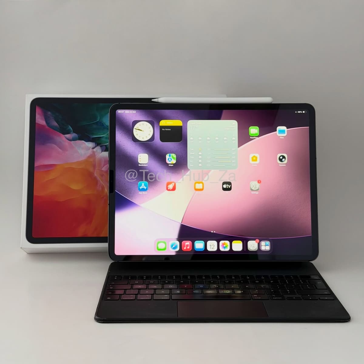 12.9” iPad Pro Space Grey - Image 1